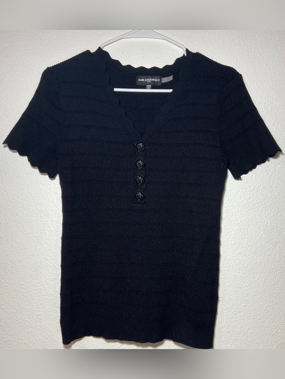 Scalloped Henley- Karl Lagerfeld Black Ribbed Short-Sleeve V-Neck Button Top - M